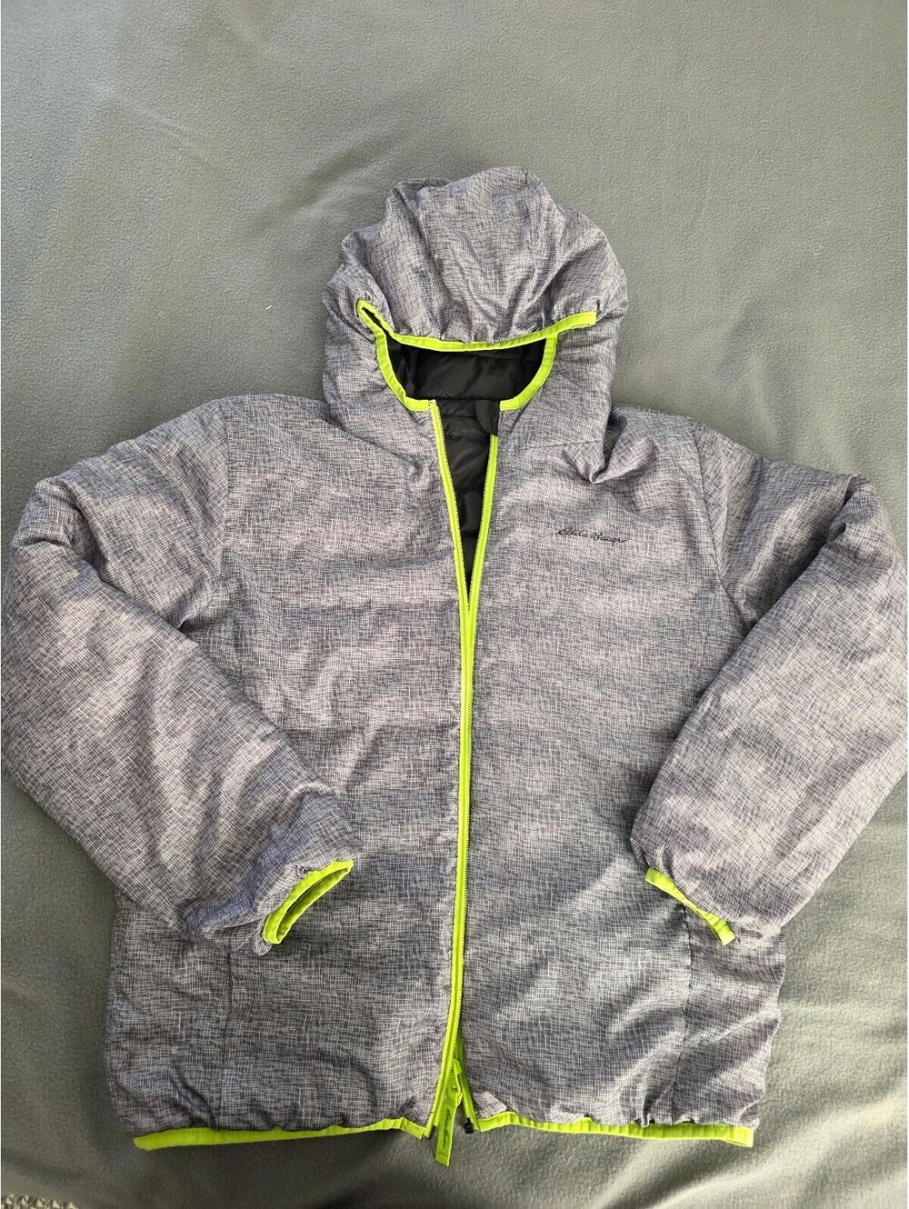 Eddie Bauer Reversible Hooded Puffer Jacket Gray Print Black Neon Green Full Zip